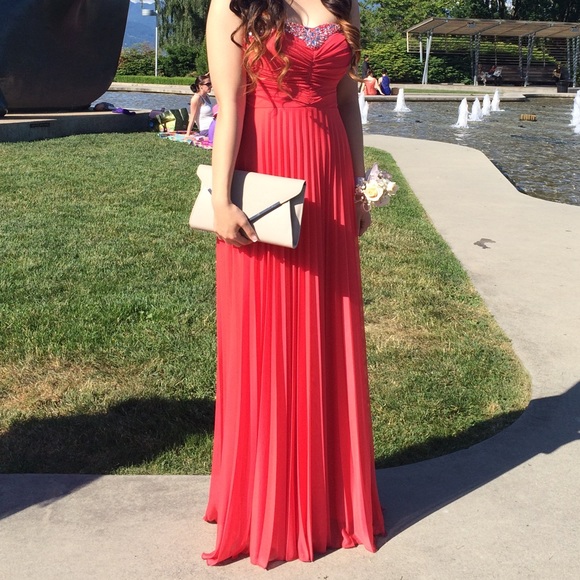 Coral full length prom dress - Picture 5 of 10
